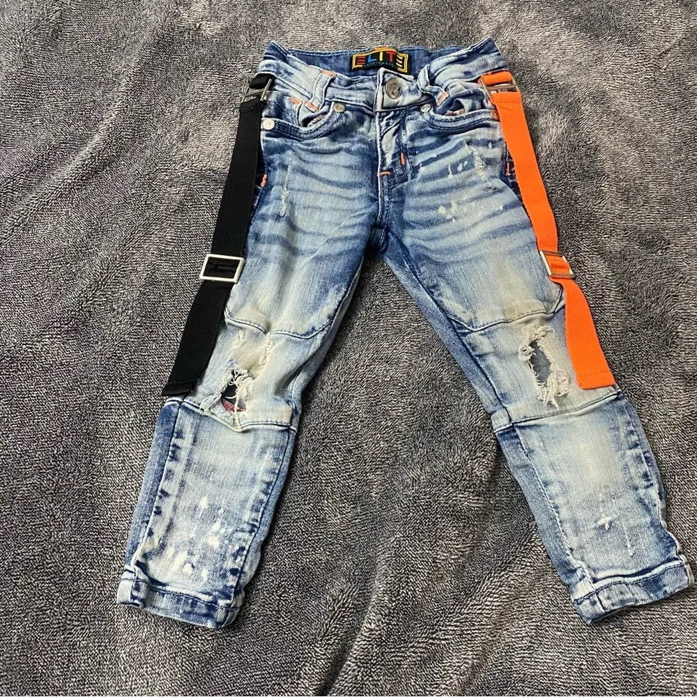 Elite space tour denim jacket and pants. Very trendy and stylish. - Picture 11 of 16